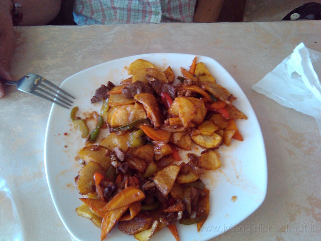 2012-08-06 13.09.57.jpg - Yummy, yummy!